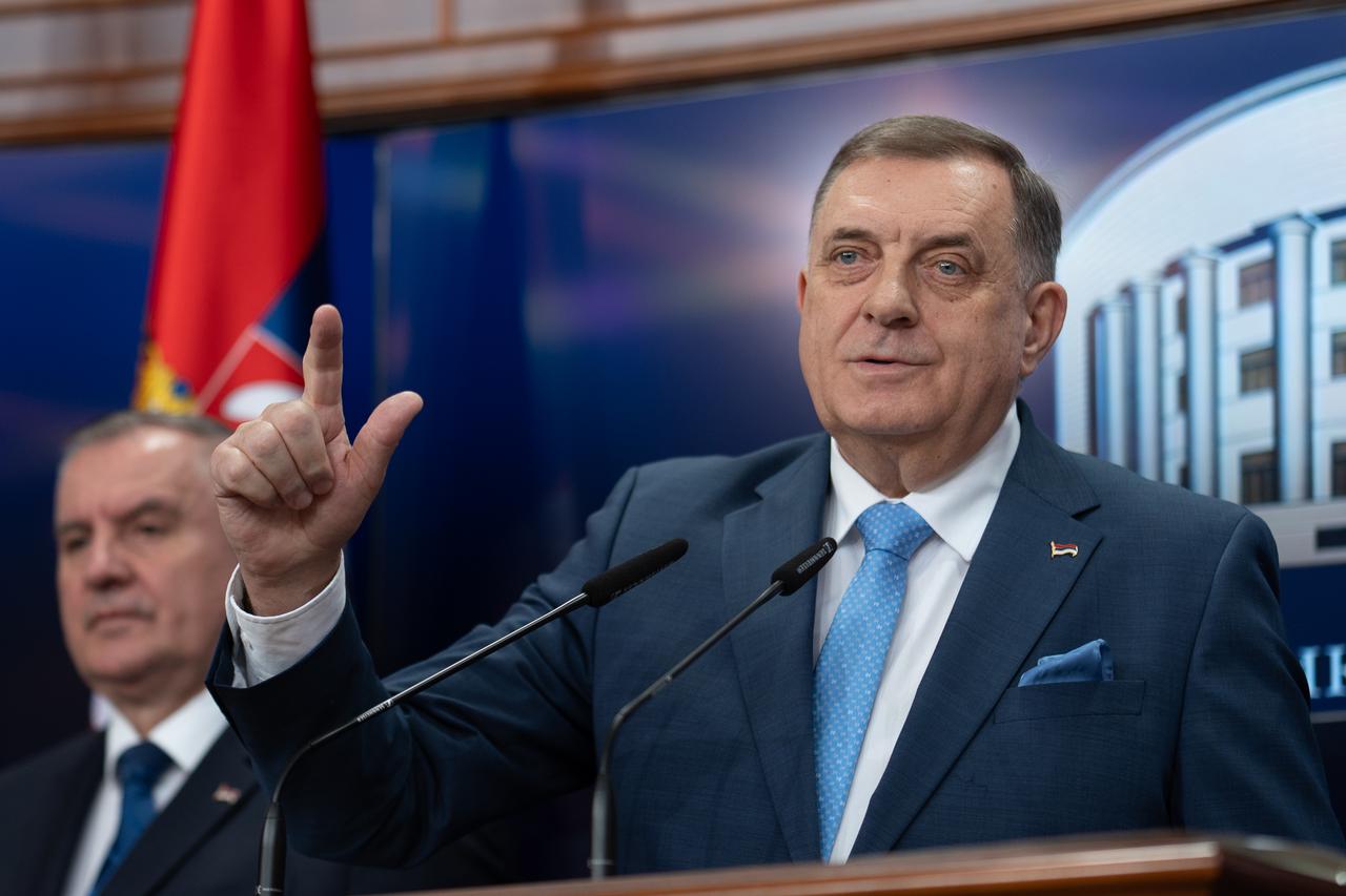 Predsjednik Republike Srpske Milorad Dodik održao je u Banja Luci konferenciju za medije 