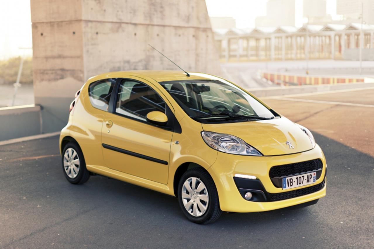 'peugeot107_nnn_aut_130612'