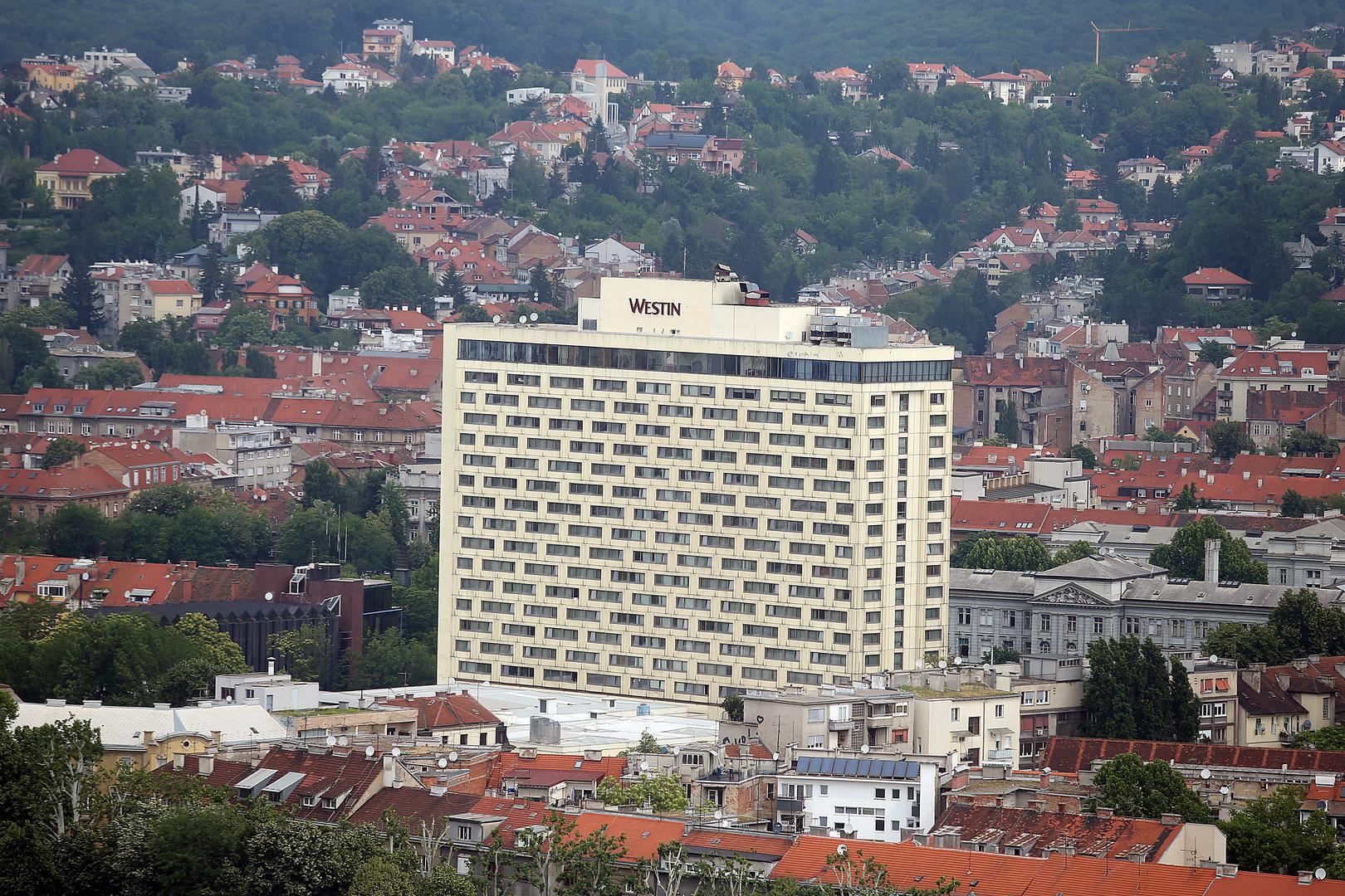 23. Westin Hotel Zagreb u Zagrebu, visok 65 m, ima 17 katova i obnovljen je 2009. godine. Luksuzni hotel sa spektakularnim pogledom na grad, često domaćin konferencijama i događanjima