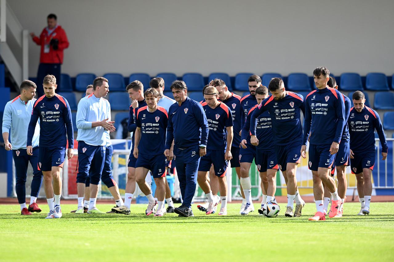 Rotterdam: Trening hrvatske nogometne reprezentacije uoči utakmice protiv Nizozemske
