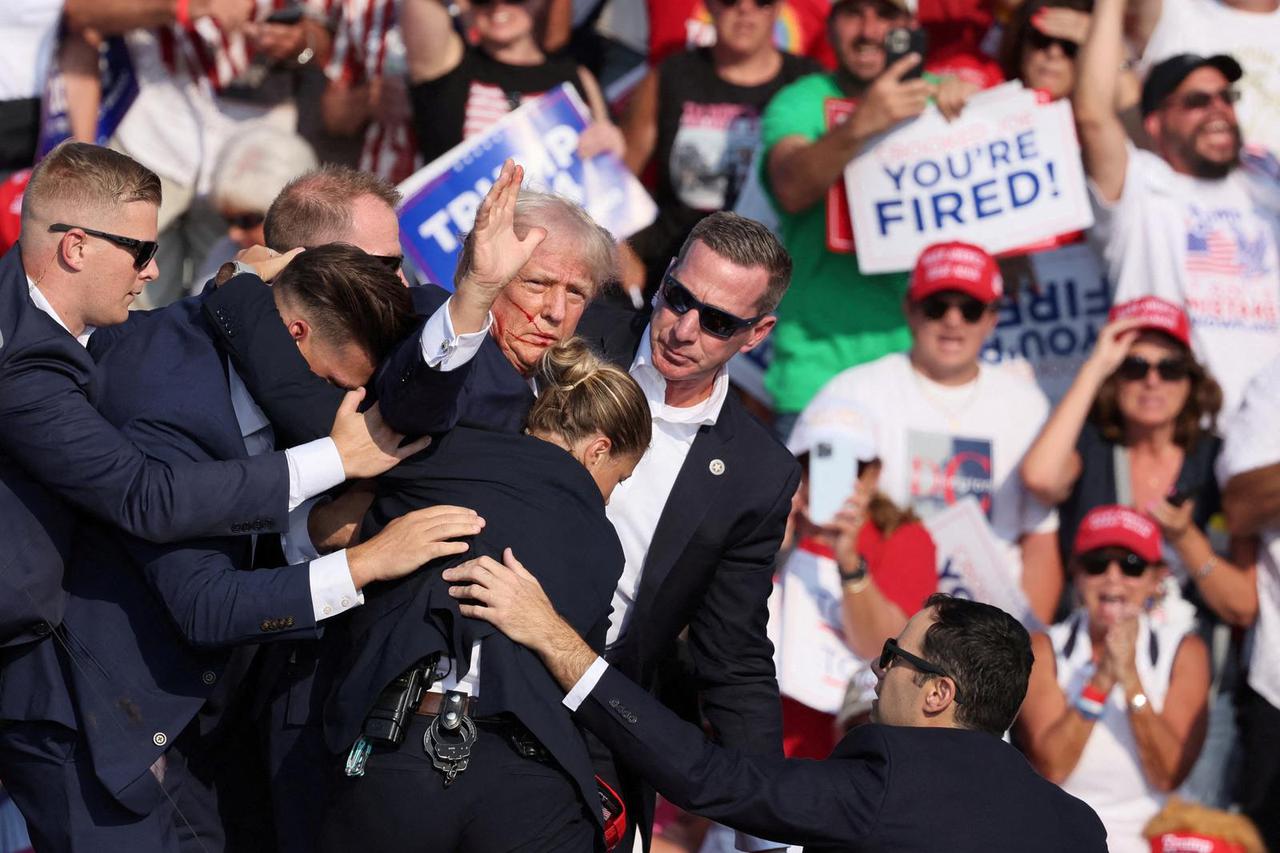 FILE PHOTO: Republican presidential candidate Donald Trump holds a campaign rally in Butler