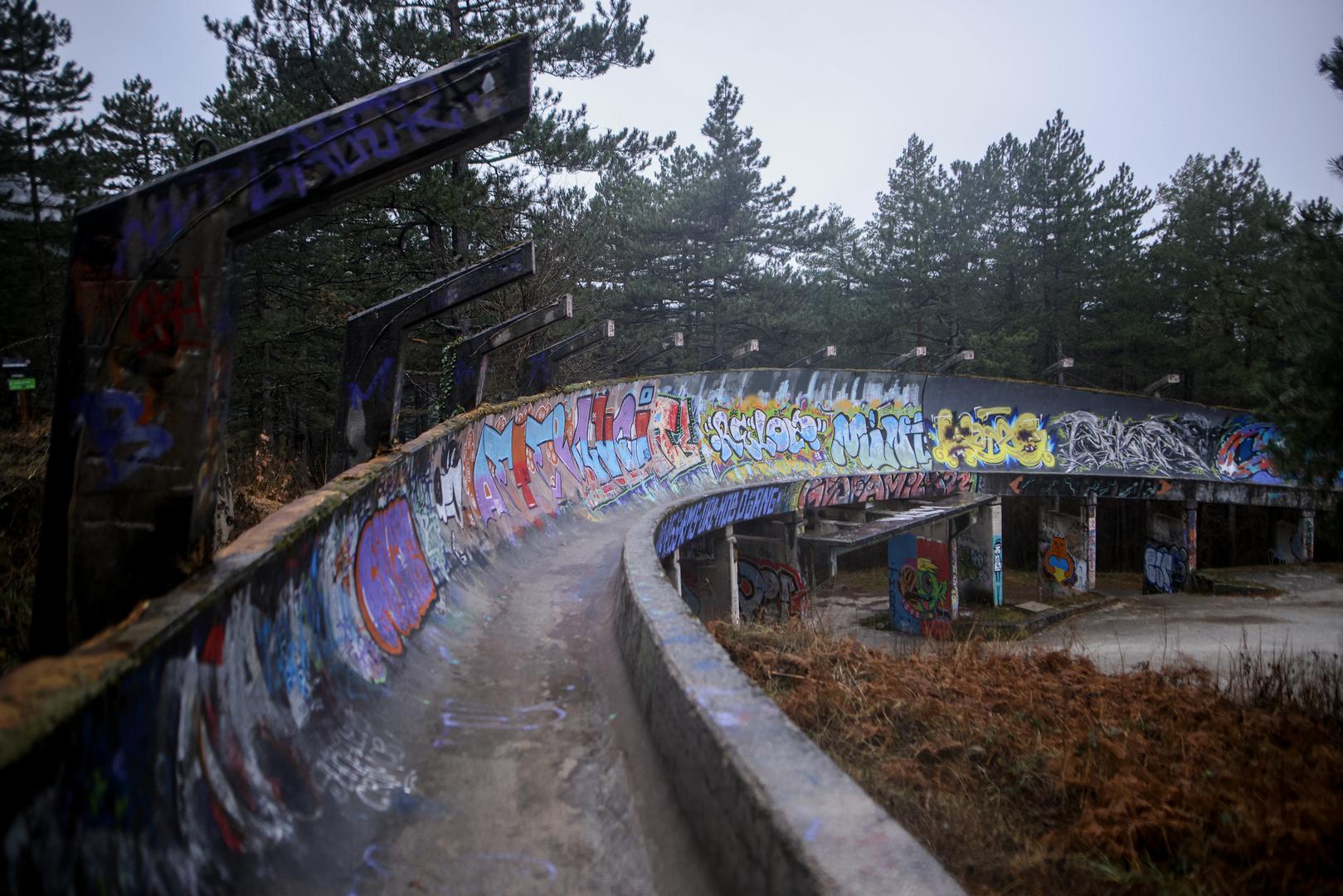 Cijeli je sportski i ne samo sportski svijet bio usmjeren u taj grad u bivšoj Jugoslaviji, gdje se slavila snaga i vitalnost ljudskoga duha i tijela, Vučko je bio omiljen lik...