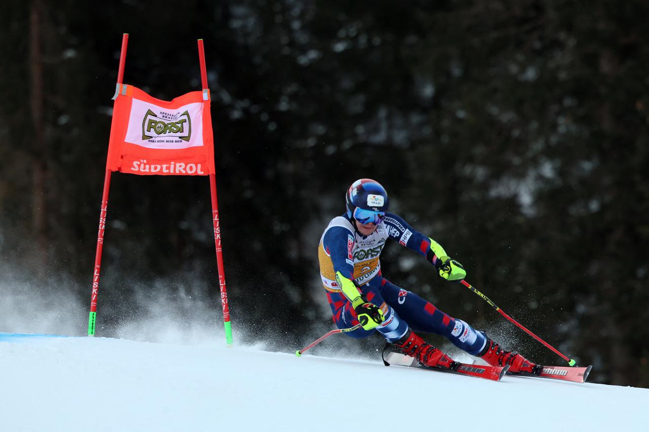 FIS Alpine Ski World Cup - Men's Giant Slalom