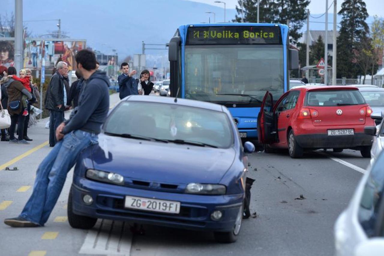 prometna nesreća