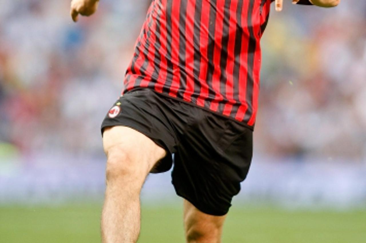 'AC Milan\'s Zvonimir Boban during corazon classic friendly veterans match. May 30, 2010. (Foto © nph/Alvaro Hernandez) *** Local Caption *** Fotos sind ohne vorherigen schriftliche Zustimmung ausschl