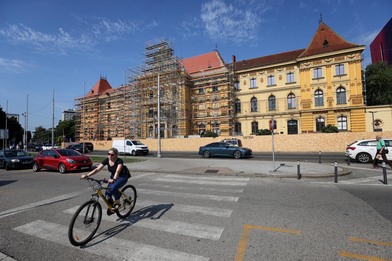 Zagreb: Radovi na obnovi Muzeja za umjetnost i obrt 