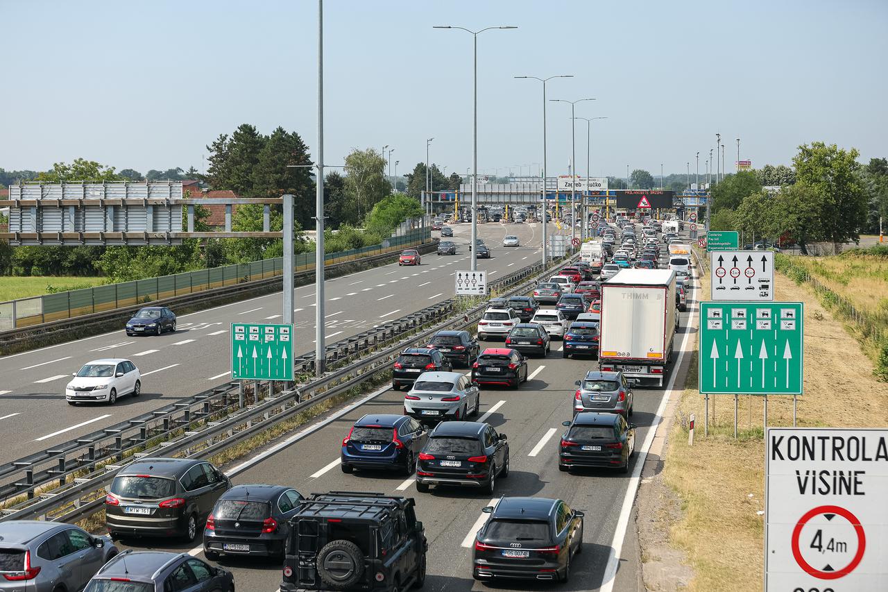 Zagreb: Gužva na naplatnoj postaji Lučko