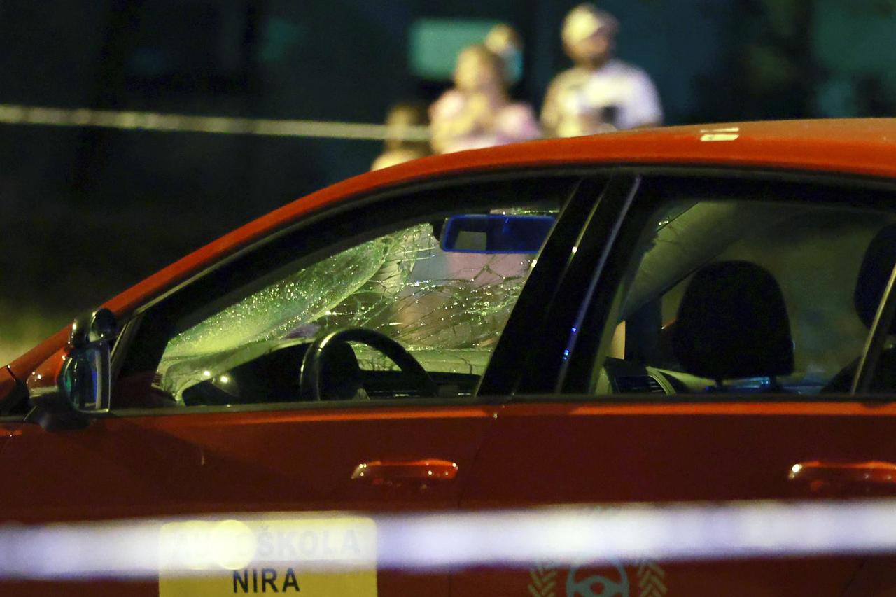 Zagreb: U naselju Špansko automobil je naletio na dvije djevojčice