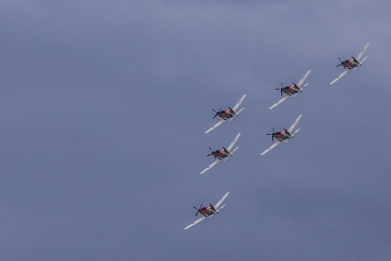 10.10.2023., Osijek - Akrobatska grupa „Krila Oluje“ preletjet su u prijepodnevnim satima iznad brojnih hrvatskih gradova, od Karlovca do Vukovara. Prelet aviona iznad Osijeka. Photo: Davor Javorovic/PIXSELL