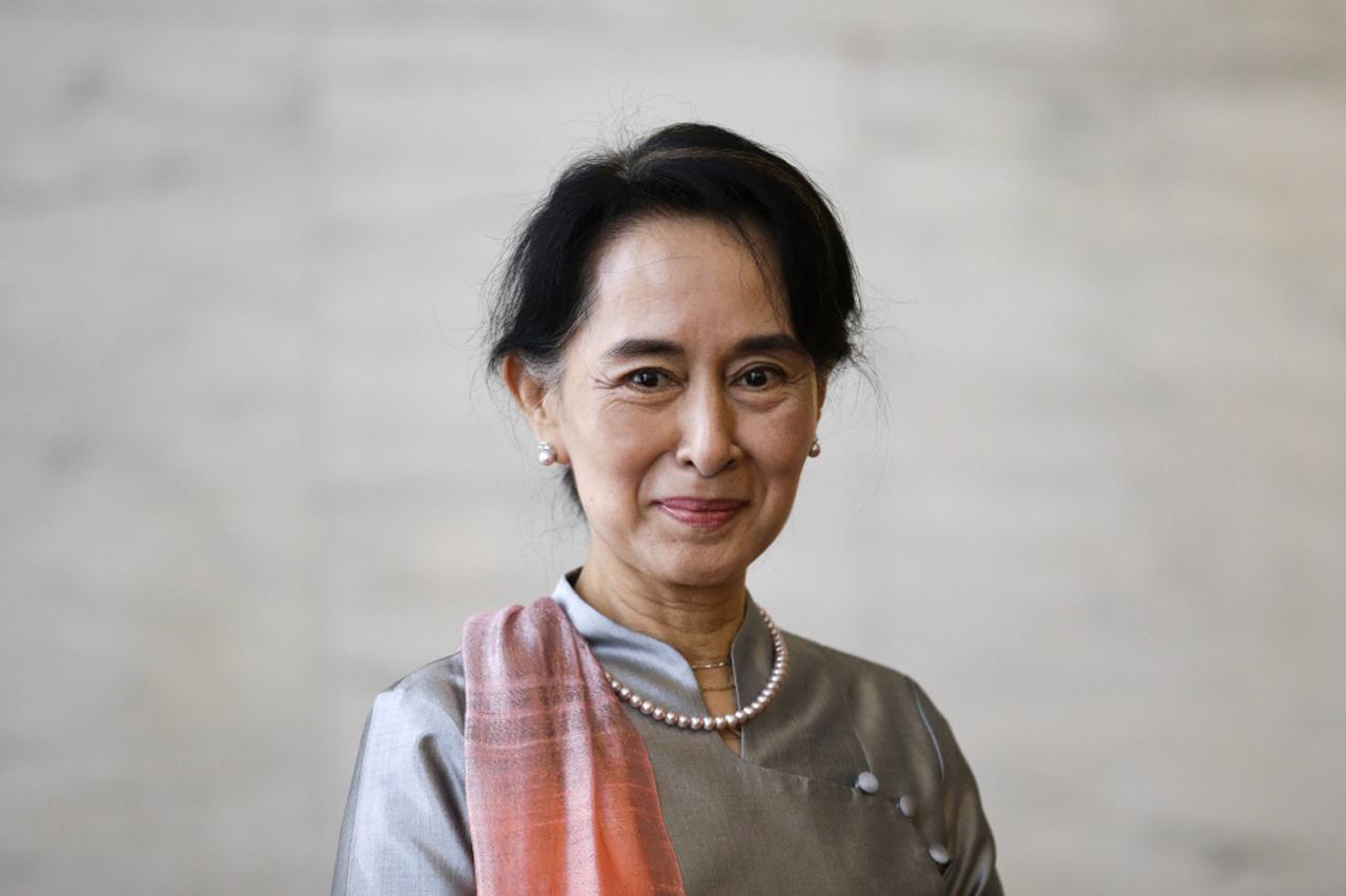 Aung San Suu Kyi (1)