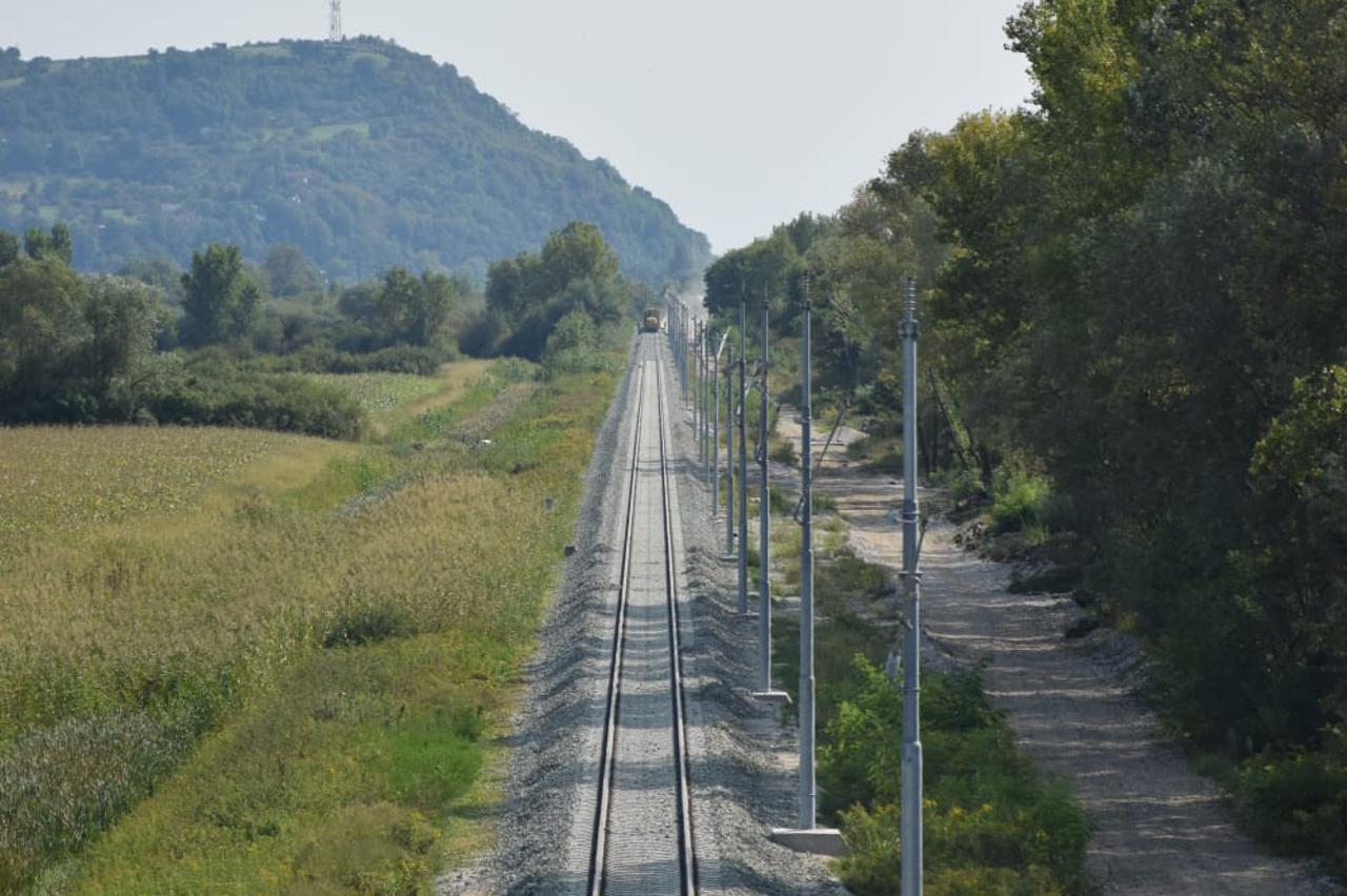 Promet vlakova na pružnoj dionici Zaprešić – Zabok ponovno se uspostavlja