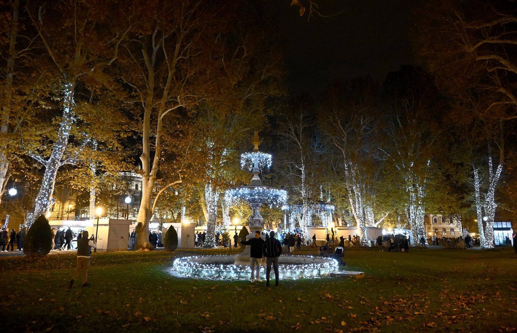 30.11.2024., Zagreb - Paljenje lampica u parku Zrinjevac. Photo: Marko Lukunic/PIXSELL