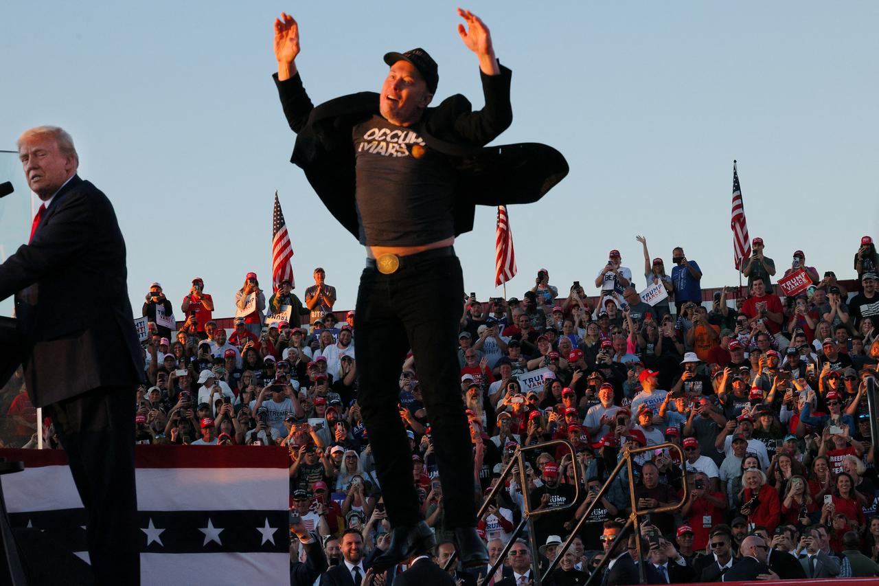 FILE PHOTO: Republican presidential nominee Trump returns to the site of the July assassination attempt against him, in Butler