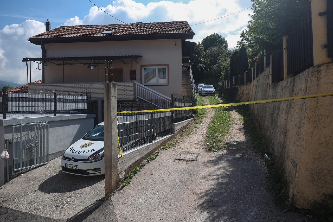 Sarajevo: Policijski očevid u kući gdje su pronađena tri tijela