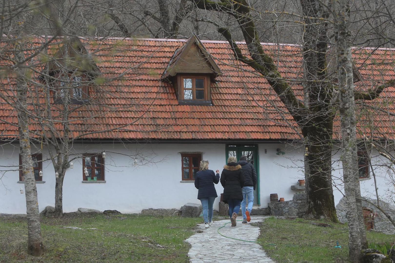 13.04.2023., Lovinac - Reportaza iz mjesta Lovinac u Lici za Turisticku patrolu. Photo: Kristina Stedul Fabac/PIXSELL