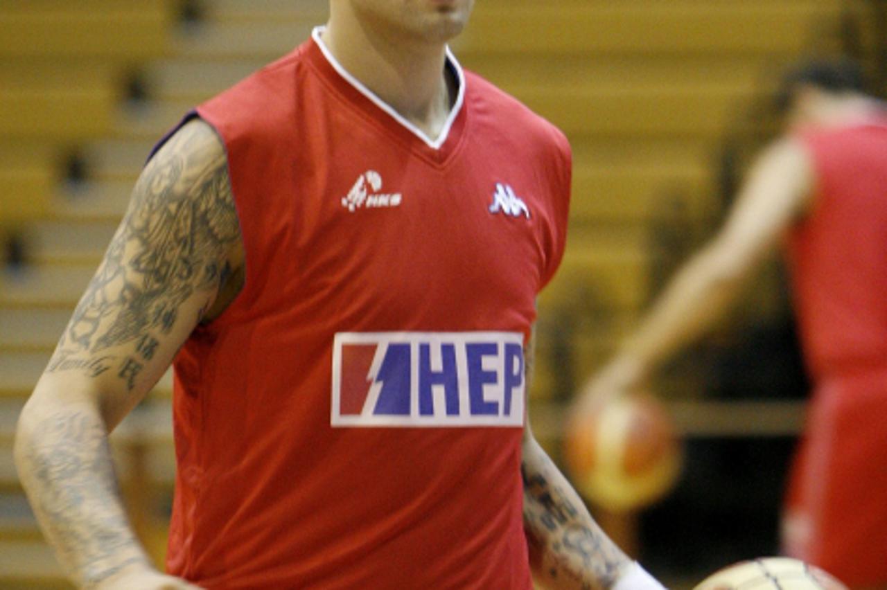 \'03.09.2009., zagreb, u dvorani drazena petrovica okupila se hrvatska kosarkaska reprezentacija prije polaska na eurobasket u poljskoj. Mario Kasun. Snimio Luka Klun/VLM/PIXSELL\'