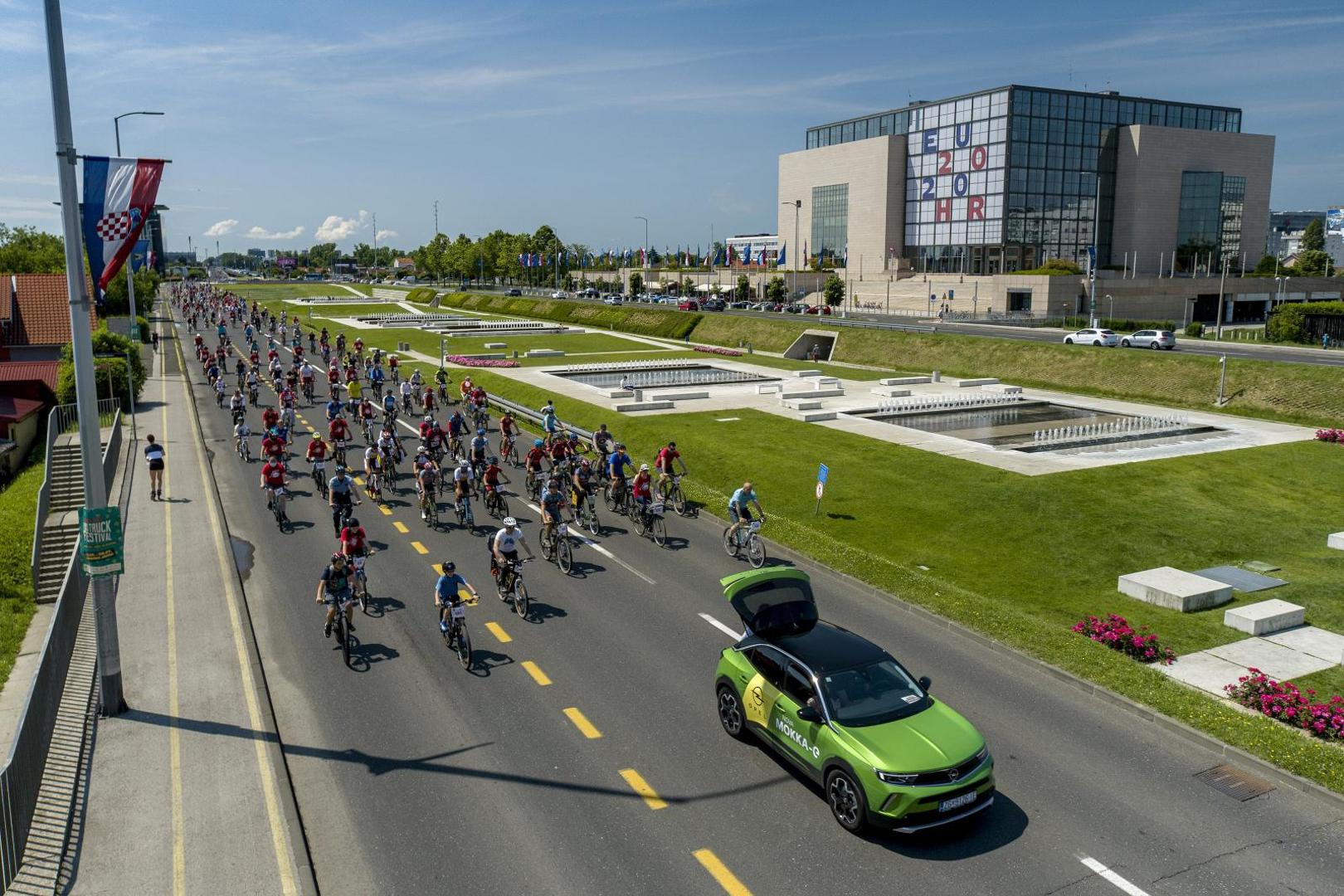 Još od 17. lipnja 1979. godine, kada je održana prva biciklijada, svako novo izdanje manifestacije ima za cilj da se što više popularizira pedaliranje, fizički pokrene čitatelje, promovira zdrav način života i prijevoza te ukaže na manjak biciklističkih staza u metropoli. 