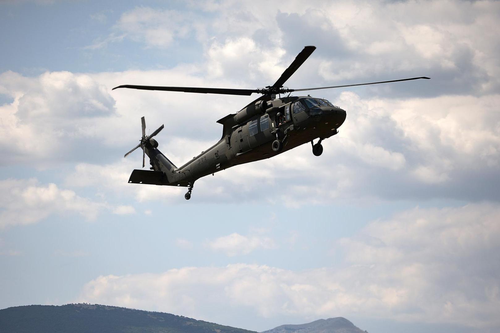 04.08.2024., Sinj - Predsjednica Kosova Vjosa Osmani i savjetnik predsjednika Republike Hrvatske za vanjsku i europsku politiku Neven Pelicaric sletili su u zracnu luku helikopterom Black Hawk. Photo: Zvonimir Barisin/PIXSELL