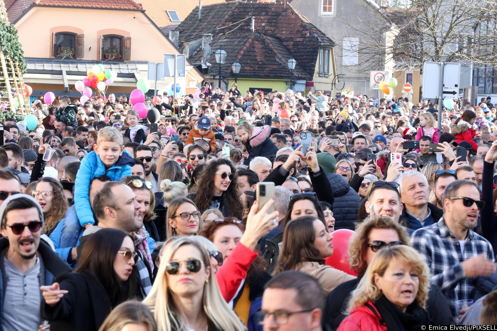 31.12.2022., Samobor - Podnevni docek Nove godine u Samoboru Photo: Emica Elvedji/PIXSELL