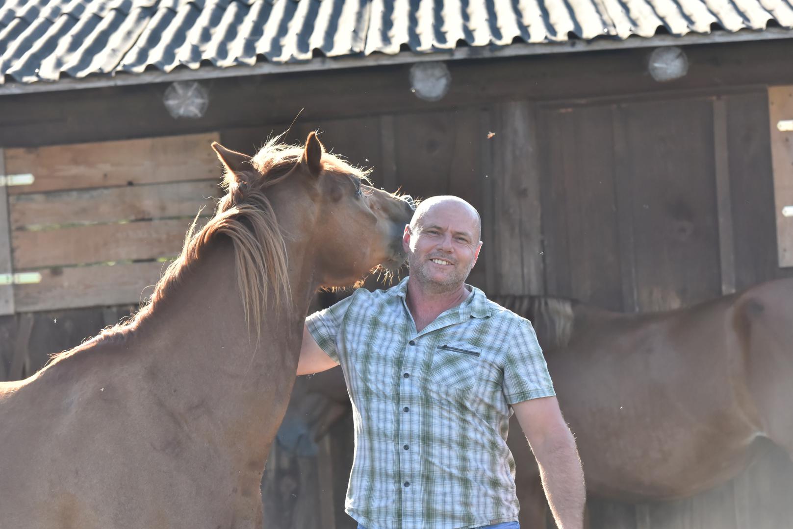 Marko  Turkalj (52) na ranču “Terra” ima 11 konja, a gosti koji su prejahali cijeli svijet tvrde da ljepšu prirodu nigdje nisu vidjeli