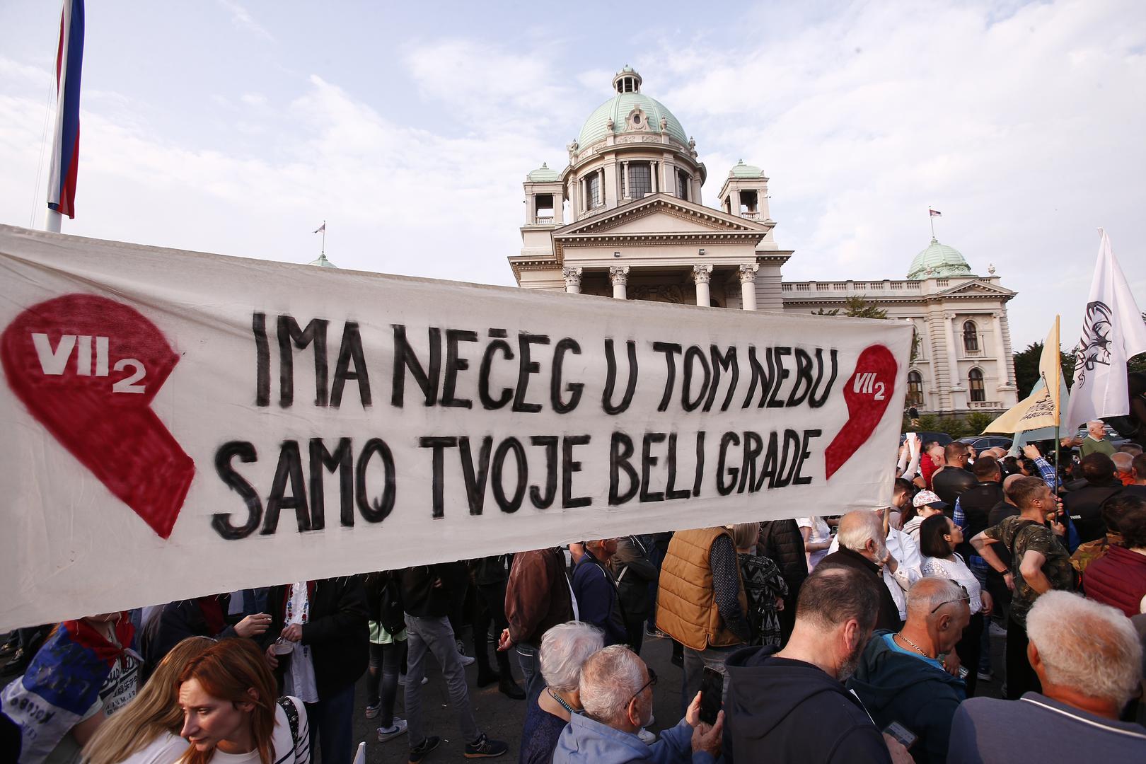 19, May, 2023, Belgrade - In front of the House of the National Assembly, the third protest called "Serbia against violence" started, organized by a part of the pro-European opposition parties. Photo: Amir Hamzagic/ATAImages

19, maj, 2023, Beograd  - Ispred Doma narodne skupstine poceo je treci protest pod nazivom "Srbija protiv nasilja" u organizaciji dela proevropskih opozicionih stranaka. Photo: Amir Hamzagic/ATAImages Photo: Amir Hamzagic/ATAImages/PIXSELL