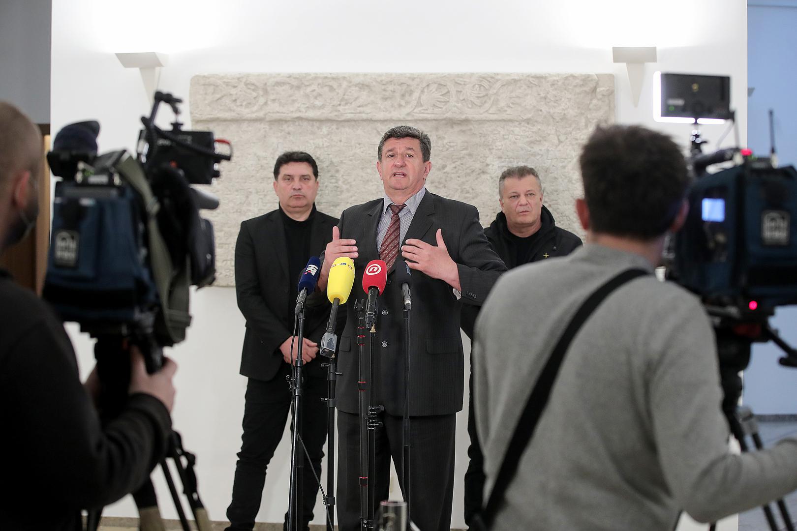 12.3.2021., Zagreb - Konferencija za medije Kluba zastupnika Hrvatskih suverenista o temi: Pokretanje procedure za dodjelu ratnih vojnih odlicja. Zeljko Sacic. 
Photo: Goran Stanzl/PIXSELL