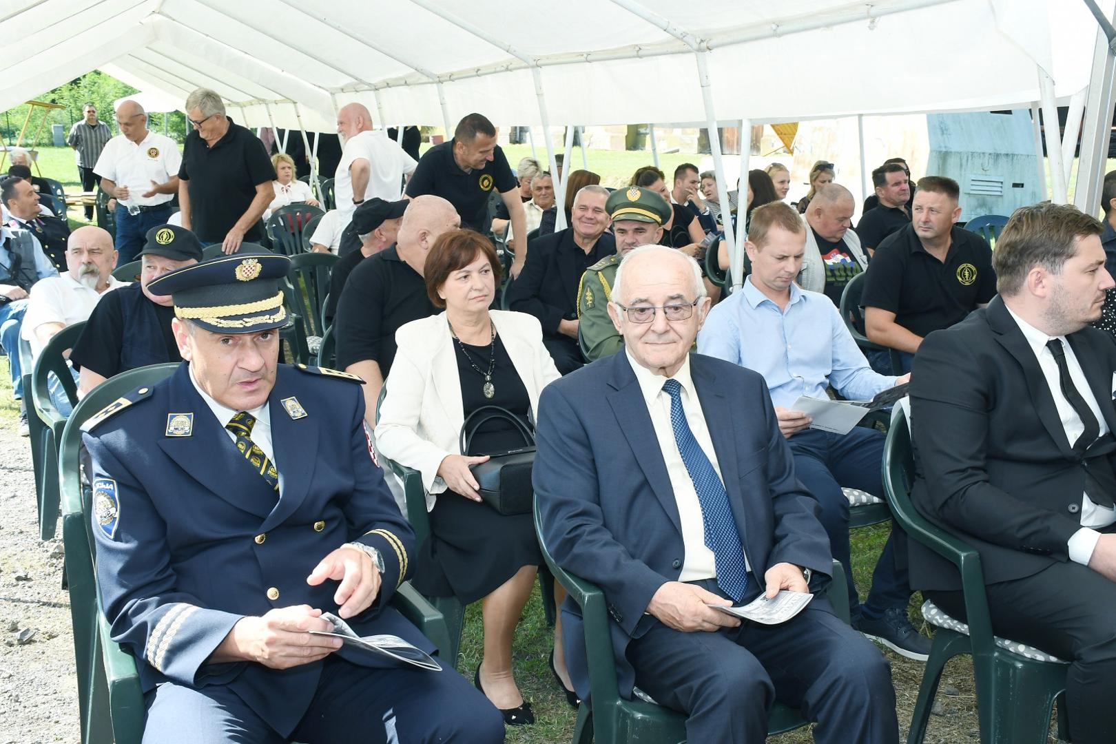 03.09.2021., Sisak - Povodom Dana branitelja grada Siska u bivsoj vojarni Barutana odrzana je svecana akademija i dodijela Plaketa Marijan Celjak - junak obrane grada Siska u Domovinskom ratu te je otvorena izlozba fotografija Mladena Knezevica-Gipsa.
Photo: Nikola Cutuk/PIXSELL