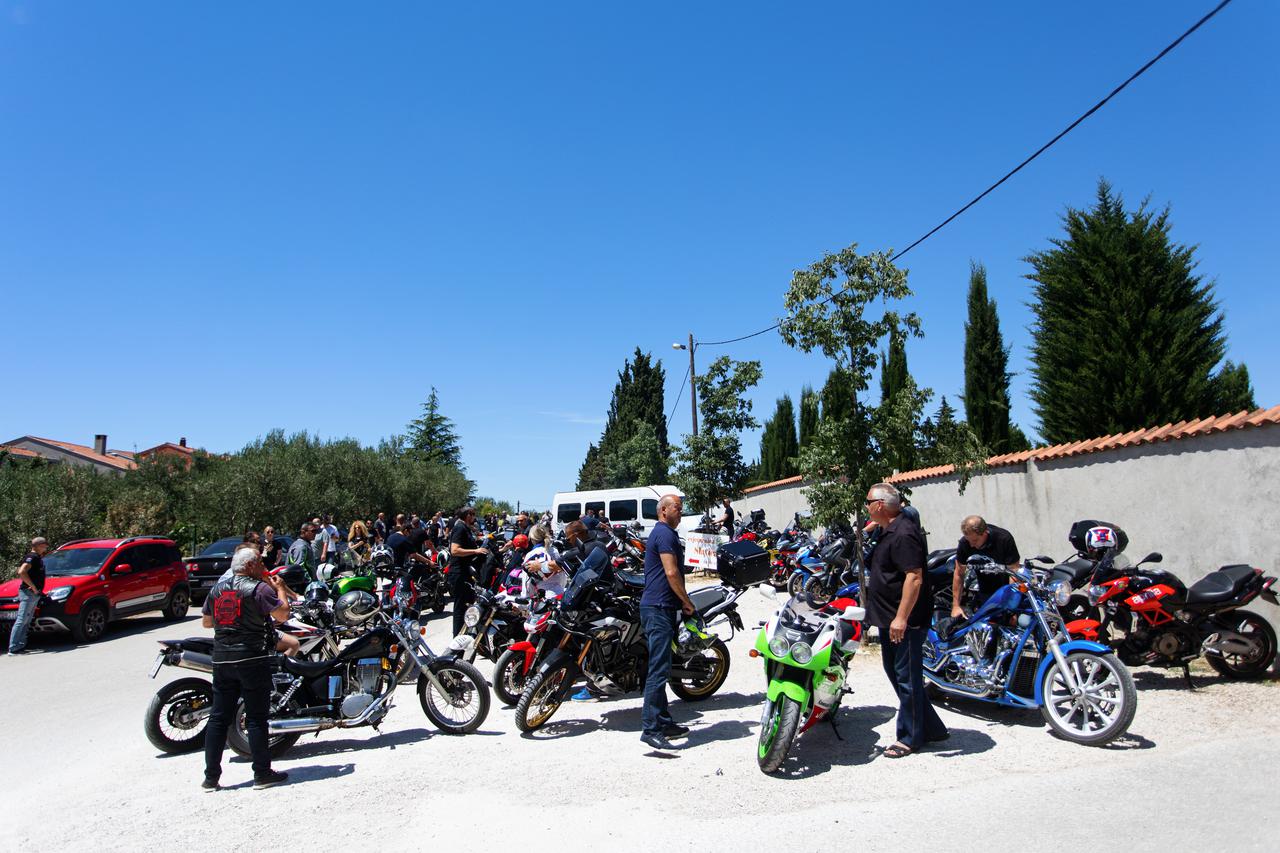 Zadar: Motoristi ispratili Žejka Marasa koji je poginuo na motoru u Murvici