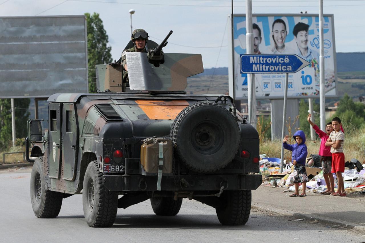 '30.07.2011., Mitrovica, Kosovo, - Albanci na sjeveru Kosova odsjeceni su od ostatka zemlje zbog srpskih barikada na regionalnim prometnicama. KFOR na ulazu u Mitrovicu. Photo: Anto Magzan/PIXSELL'