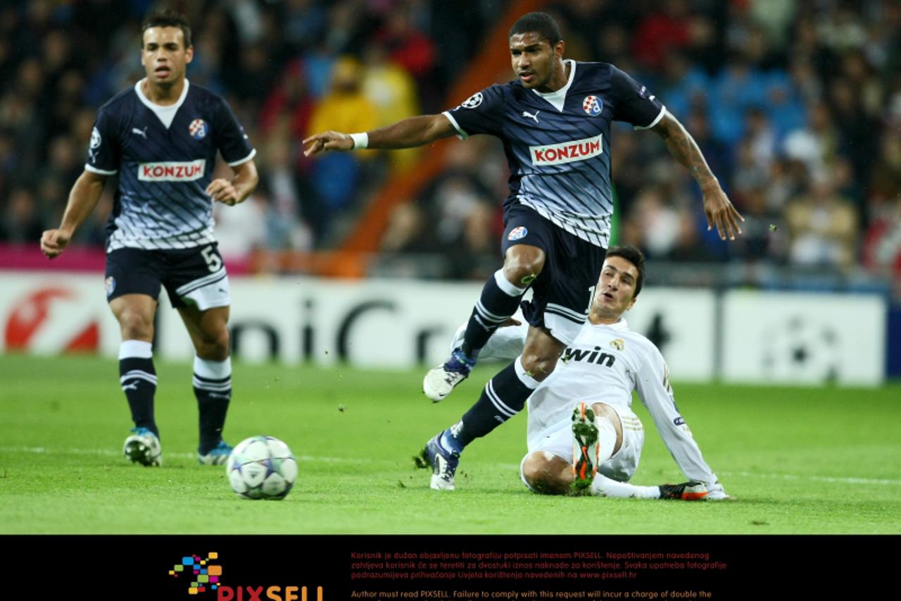 \'22.11.2011., stadion Santiago Bernabeu, Madrid, Spanjolska - Nogometna utakmica 5. kola skupine D UEFA Lige prvaka, Real Madrid - GNK Dinamo. Sammir.  Photo: Sanjin Strukic/PIXSELL\'