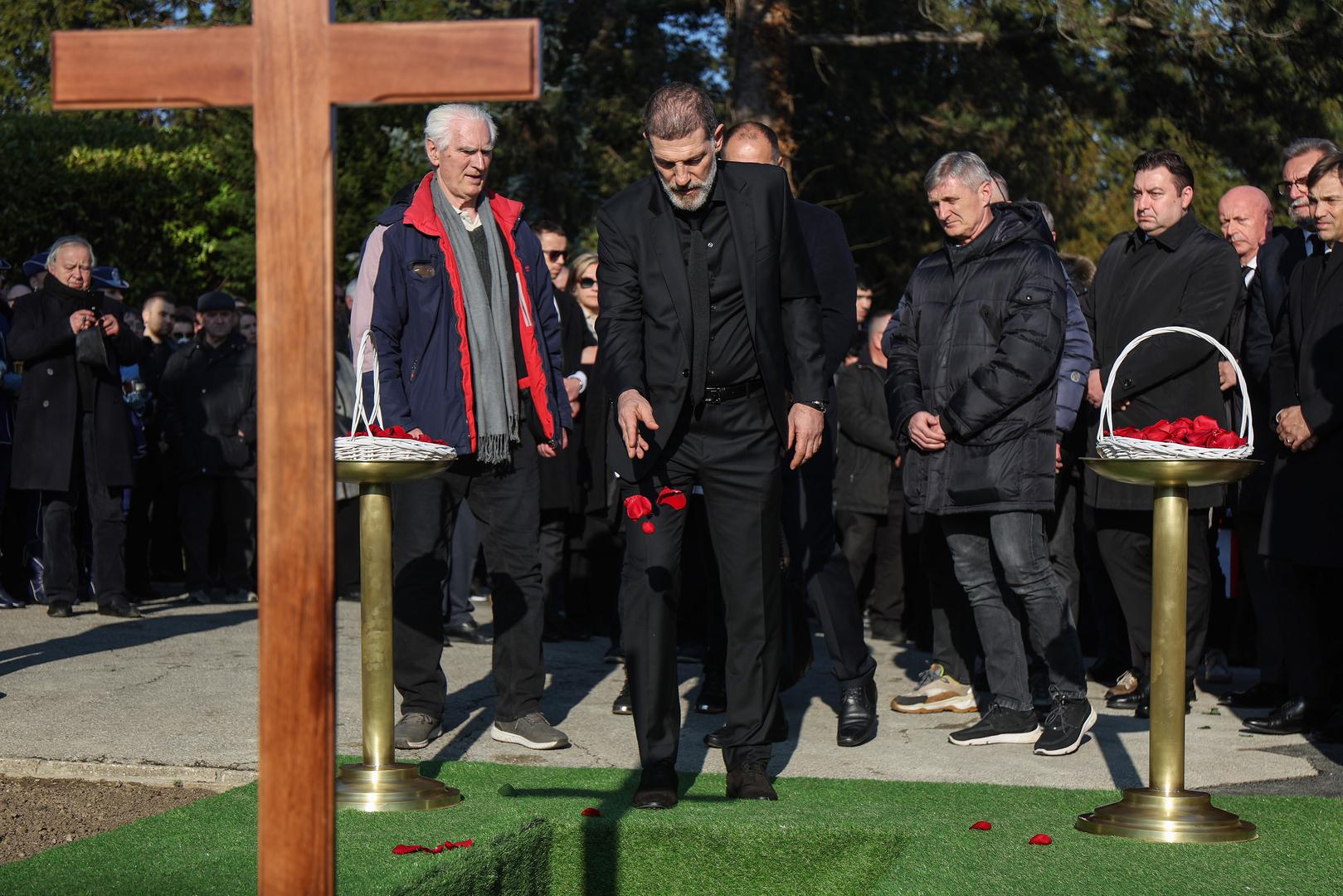 15.02.2023., Zagreb - Posljednji ispracaj Miroslava Cire Blazevica u Aleji velikana na groblju Mirogoj. Slaven Bilic Photo: Luka Stanzl/PIXSELL