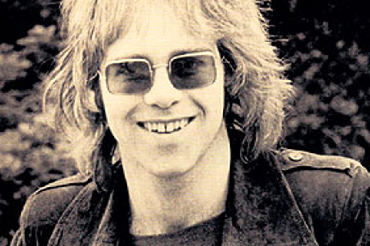 elton-rt.jpg