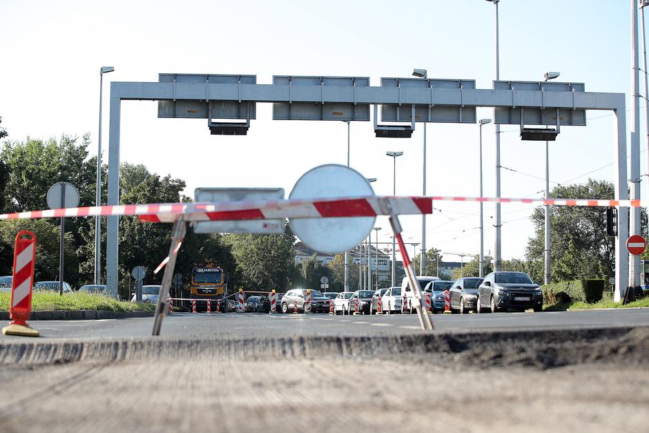 Gužve u prometu zbog radova na Aveniji Marina Držića