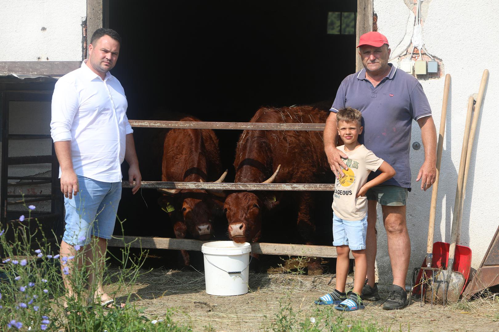 18.07.2023., Duga Resa - Izbor za najbolji OPG - Zlata vrijedan- Sajjoma, vl. Josip-Marko Butina na imanju uu Novigradu na Dobri bave se ratarstvom, stocarstvom i vinogradarstvom. Photo: Kristina Stedul Fabac/PIXSELL