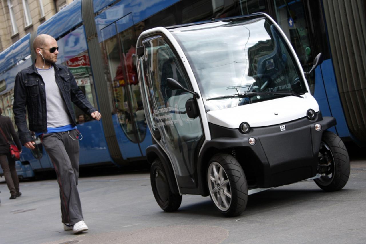 '06.04.2010. Hrvatska, Zagreb - Estrima Biro, novi gradski malisan na elektronski pogon i spada pod cetverocikl. Photo: Marko Prpic/PIXSELL'