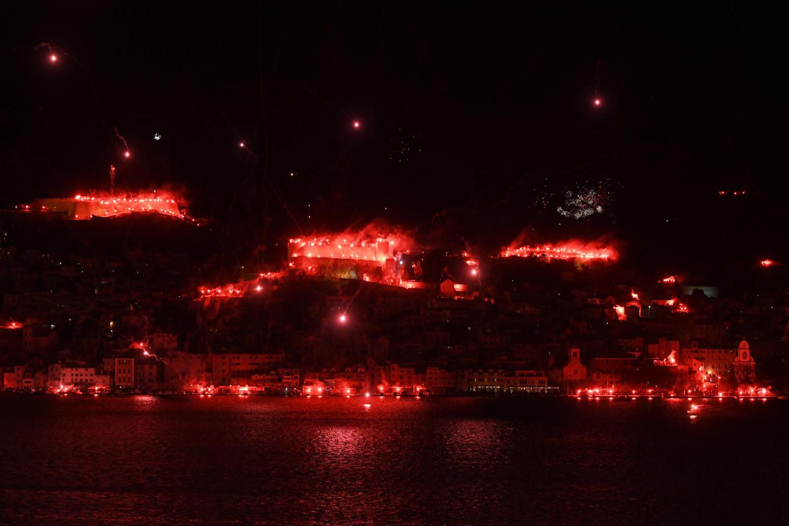 10.04.2023., Sibenik - Velikom bakljadom proslavljen 40.rodjendana navijacke skupine Funcuti.
 Photo: Hrvoje Jelavic/PIXSELL