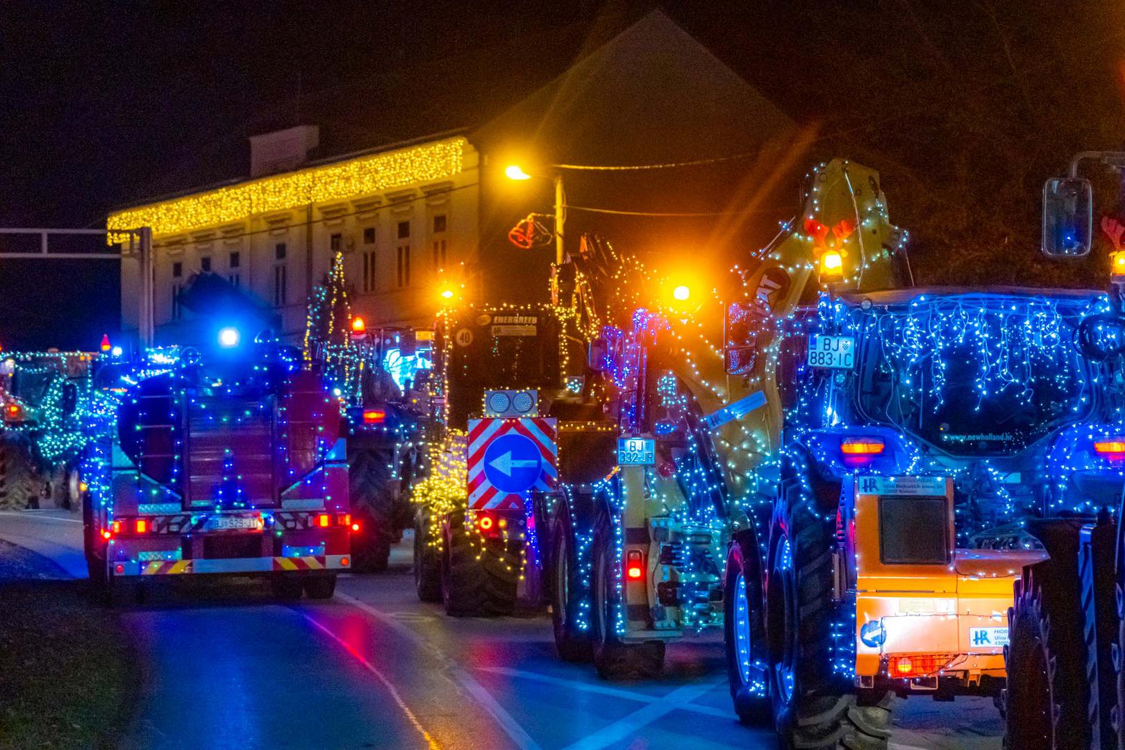 U povorci  ”Adventski je to đir Općinom” je sudjelovalo 40 vozila koja se spremaju u garaže do proljeća!