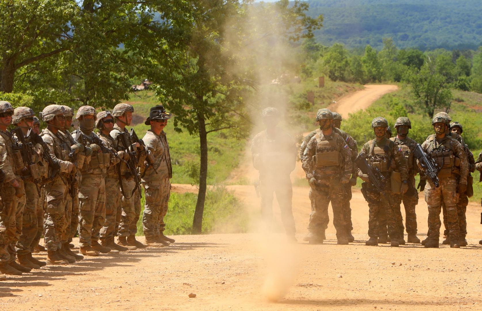 27.05.2021., Karlovac - Dan uvazenih gostiju na vojnoj vjezbi “Immediate Response 21”. Vjezbi su nazocili predsjednik RH Zoran Milanovic, ministar obrane Republike Hrvatske Mario Banozic, nacelnik Glavnog stozera Oruzanih snaga RH admiral Robert Hranj te zapovjednik americkih kopnenih snaga za Europu i Afriku general zbora Christopher Cavoli.
Photo: Kristina Stedul Fabac/PIXSELL