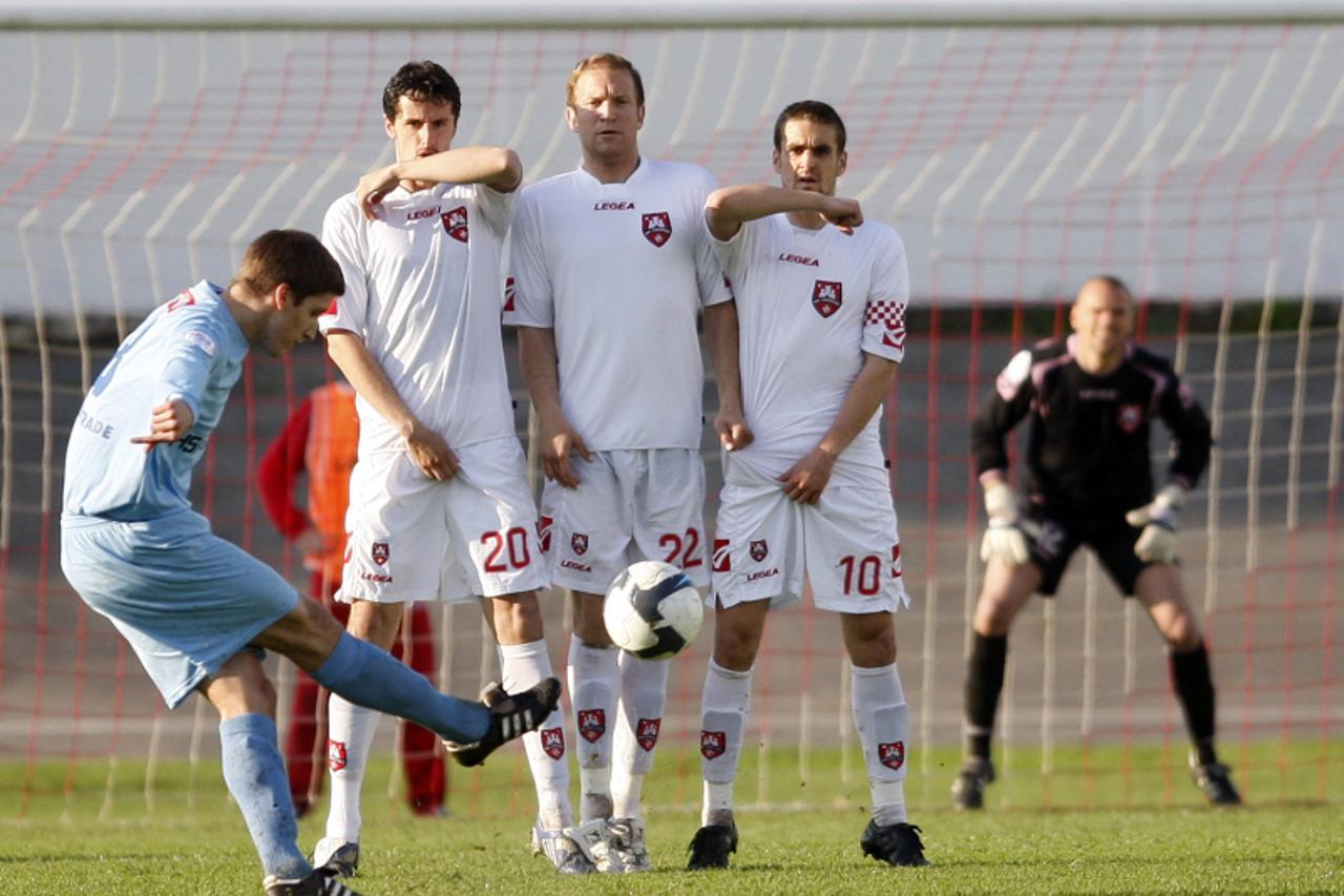 '14.04.2010., Stadion u Kranjcevicevoj, Zagreb - Nogometna utakmica 25. kola T-Com 1.HNL izmedju  Zagreba i Karlovca. Vedran Ivankovic, Goran Ljubojevic, Ivan Parlov. Photo: Slavko Midzor/PIXSELL'