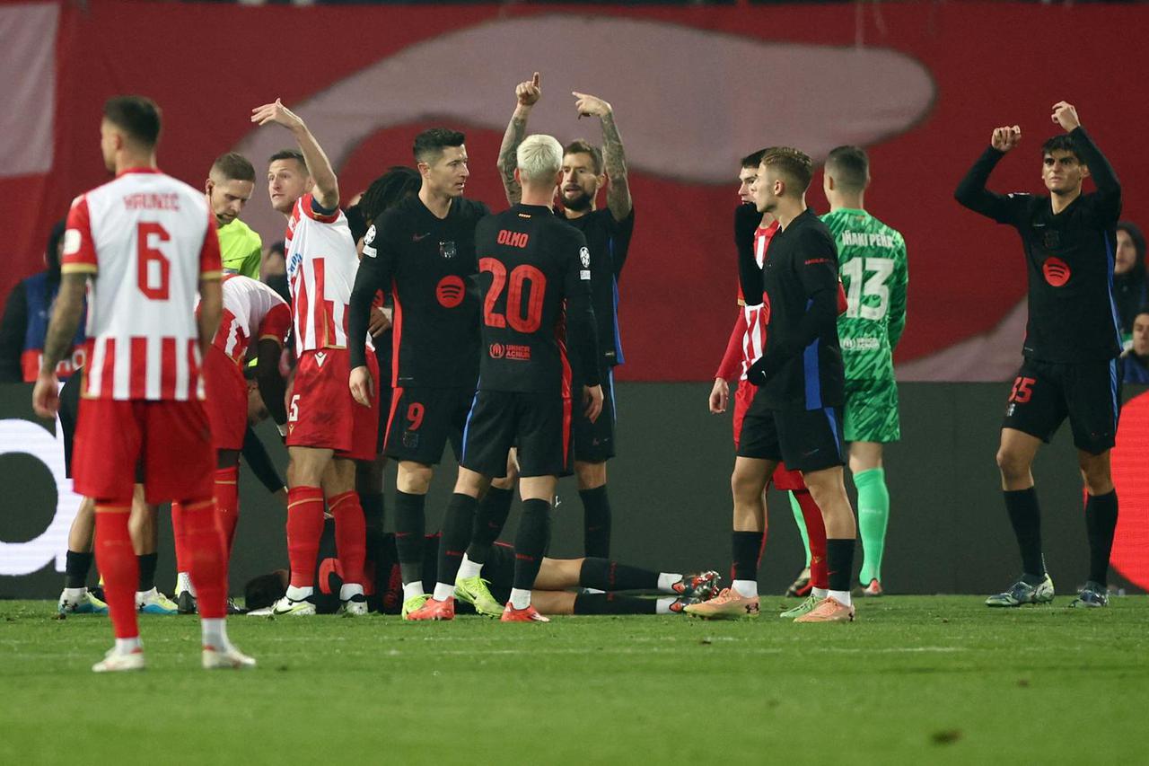 Champions League - Crvena Zvezda v FC Barcelona