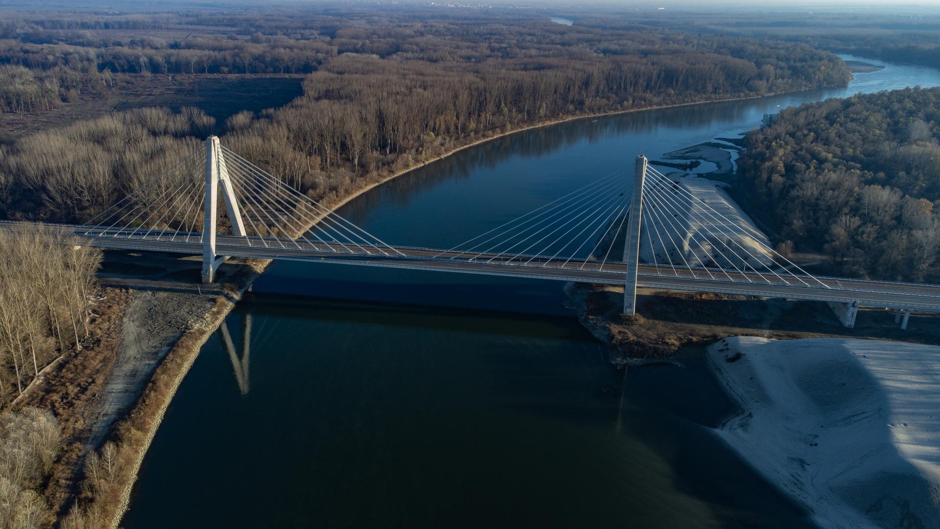 17.11.2021.,Osijek - Dio autoputa Slavonika  na Koridoru 5c gdje se nalazi novi most preko rijeke Drave. Photo: Davor Javorovic/PIXSELL