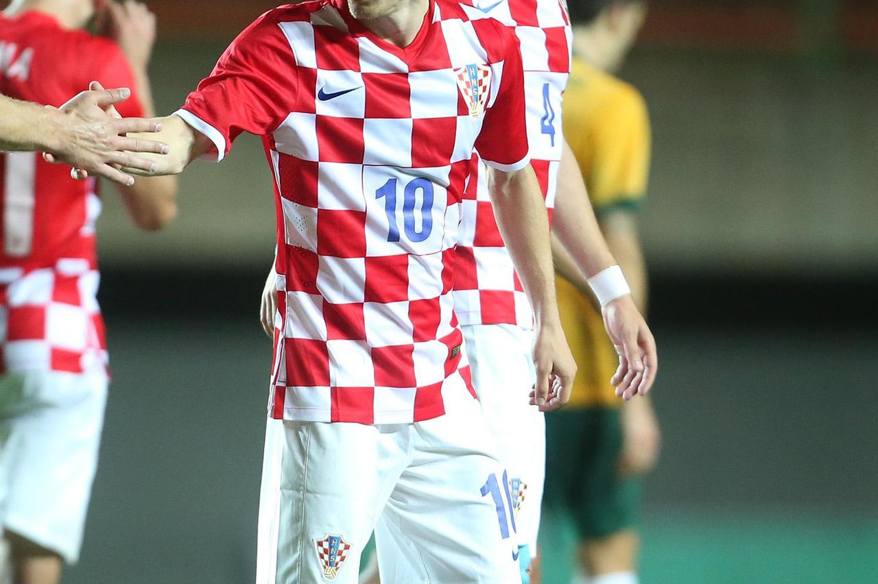 06.06.2014., Salvador, Brazil - Prijateljska utakmica uoci Svjetskog nogometnog prvenstva. Hrvatska - Australija 1:0.  Luka Modric, Ivan Perisic, Nikica Jelavic. Photo: Sanjin Strukic/PIXSELL