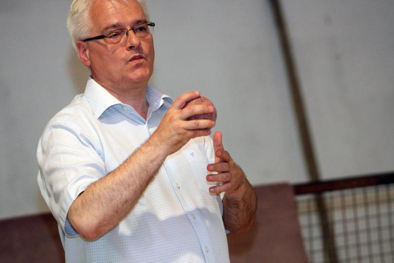 Ivo Josipović (1)