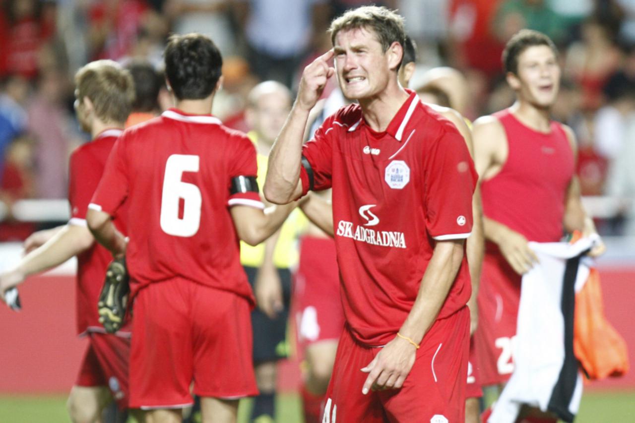 '28.07.2011., Dugopolje - Nogometna utakmica 3. kvalifikacijskog kola Europske UEFA lige izmedju RNK Split i FC Fulham iz Londona. Igraci Splita na Kraju utakmice,Ivica Krizanac. Photo: Ivo Cagalj/PIX