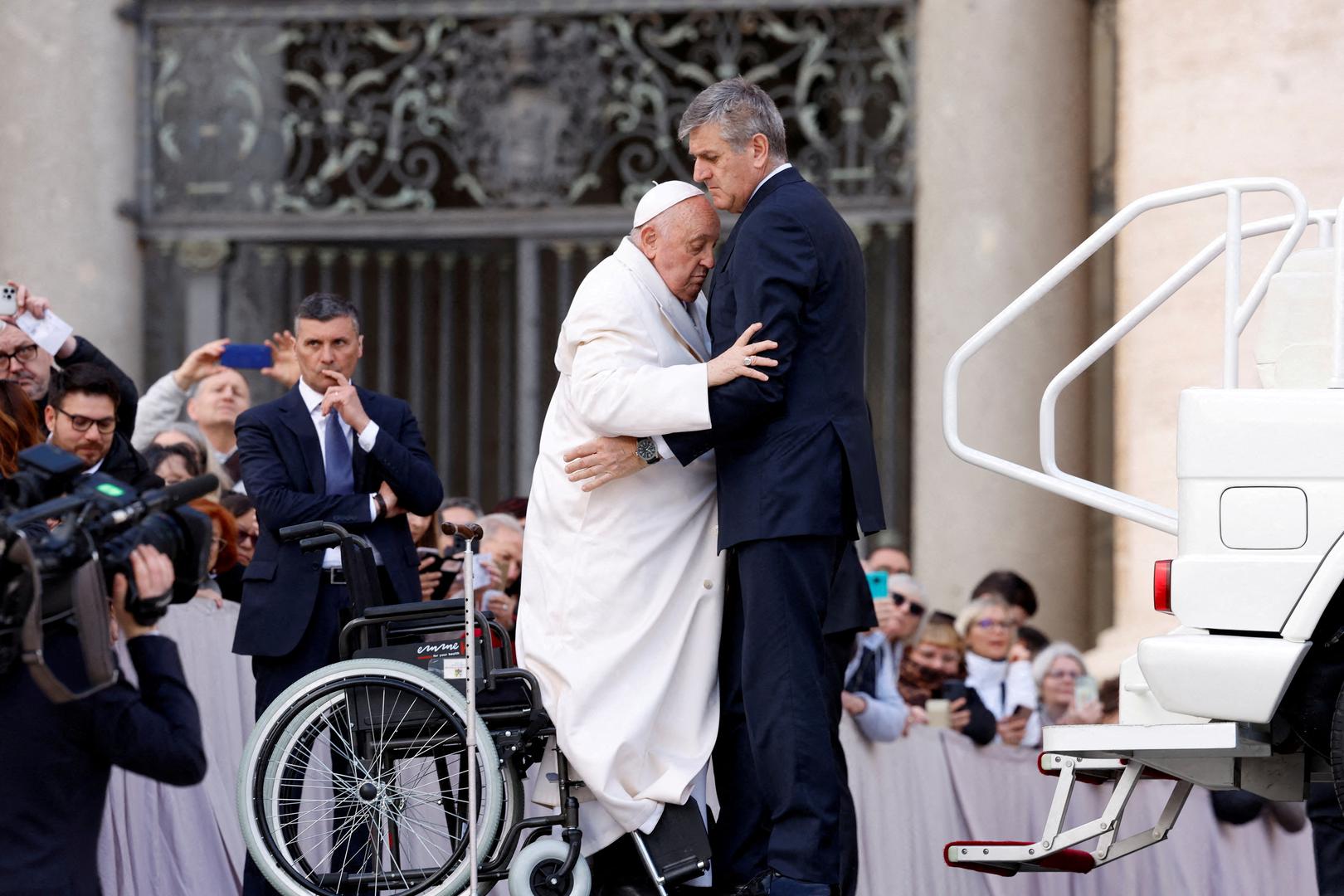 Pope Francis fails to climb into his popemobile and is subsequently helped back into his wheelchair to leave St. Peter's Square at the end of his weekly general audience at the Vatican, March 6, 2024. REUTERS/Remo Casilli Photo: REMO CASILLI/REUTERS