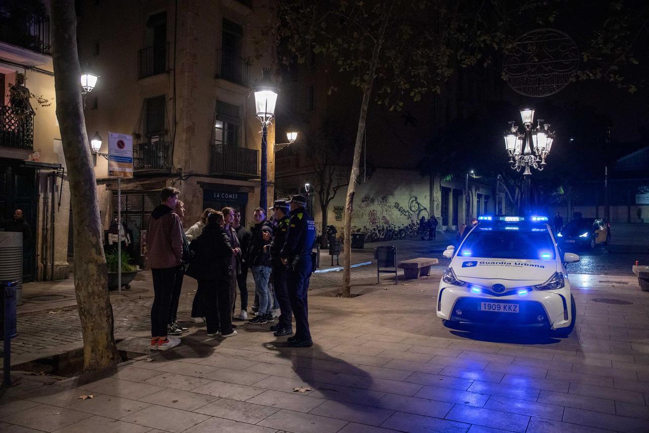 Uveden policijski sat na području Katalonije  zbog sve većeg broja zaraženih