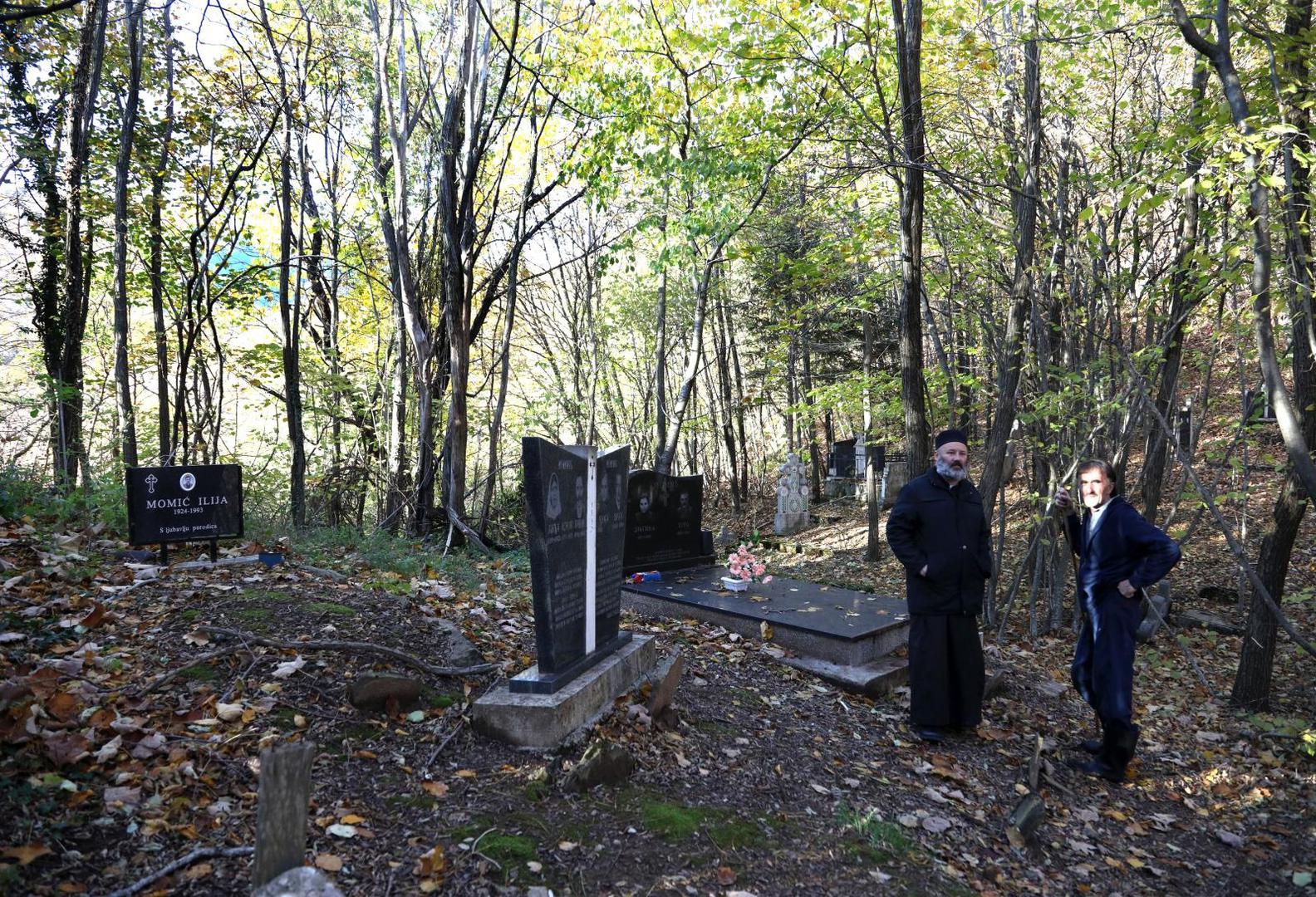 18.11.2020., Mracaj - Reportaza o napustenom selu Mracaj na granici Bosne i Hercegovine i Republike Hrvatske i njegovom jedinom stanovniku Vesi Momicu. Photo: Dusko Jaramaz/PIXSELL