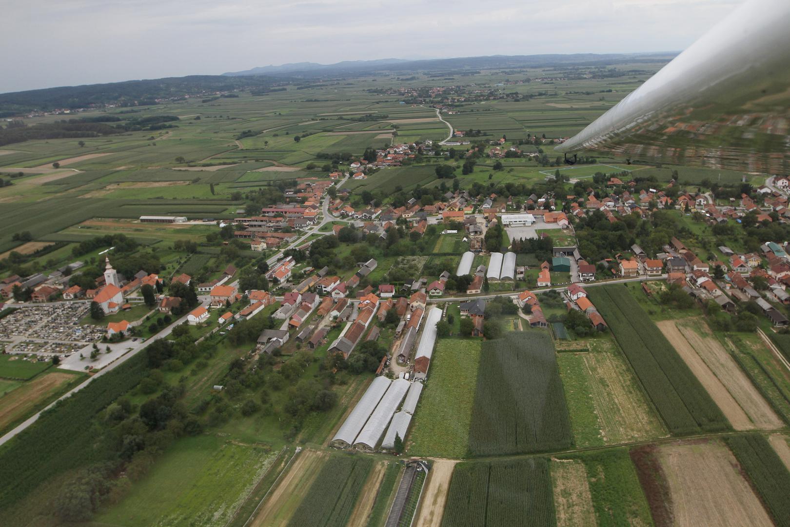 Koprivničko-križevačka županija ima svega tri grada i 22 općine. 