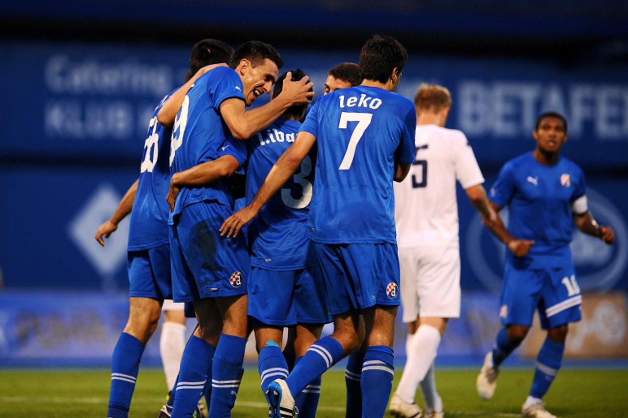 '12.08.2011., stadion u Maksimiru, Zagreb - Nogometna utakmica 4. kola 1. HNL, GNK Dinamo - NK Karlovac. Ivan Krstanovic; Luis Ezequiel Ibanez; Jerko Leko Photo: Daniel Kasap/PIXSELL'