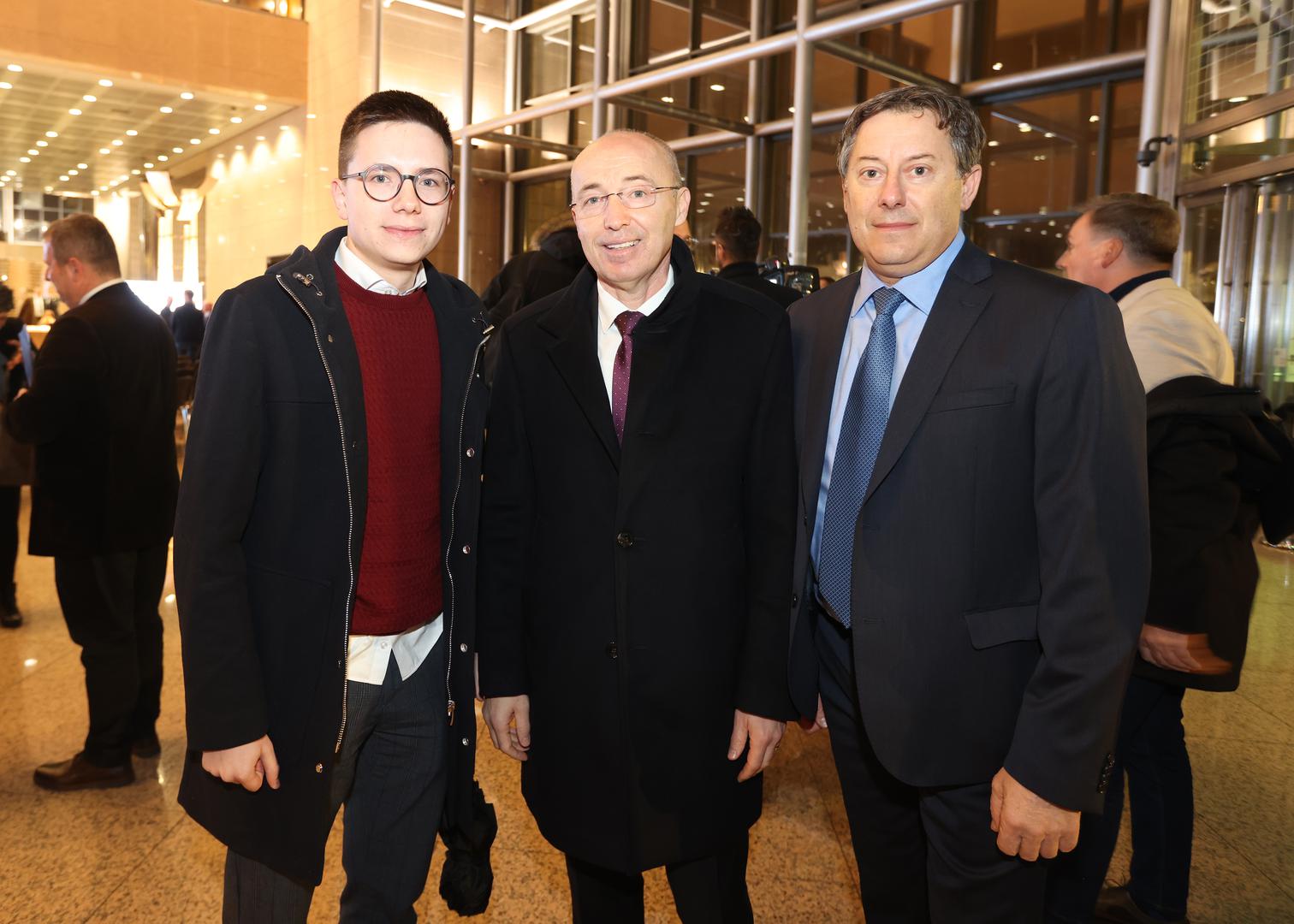 16.01.2023., Zagreb - U Nacionalnoj i sveucilisnoj knjiznici odrzana je promocija 2. dopunjenog izdanja knjige "Diplomatska oluja" Mate Granica. Damir Krsticevic Photo: Boris Scitar/Vecernji list/PIXSELL